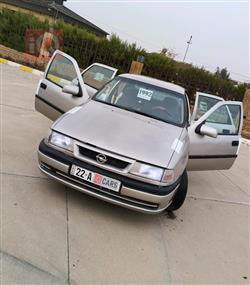 اوبل فيكترا